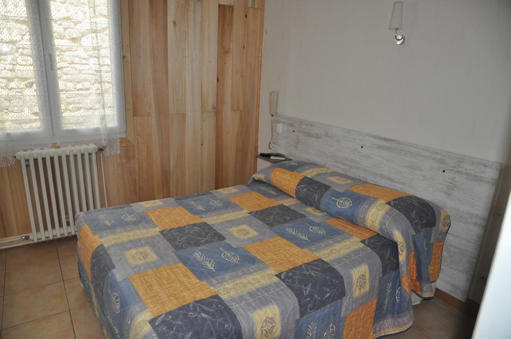 Auberge Des Platanes La Roque-Gageac Room photo